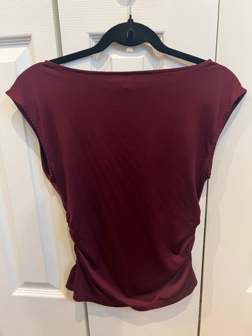 H&M Sleeveless Boatneck Tank Top - Burgundy